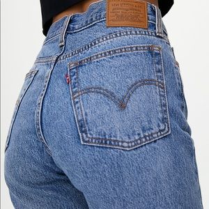 ⚡️💙 LEVI’S WEDGIE ICON (HIGH RISE MOM JEANS) ⚡️💙